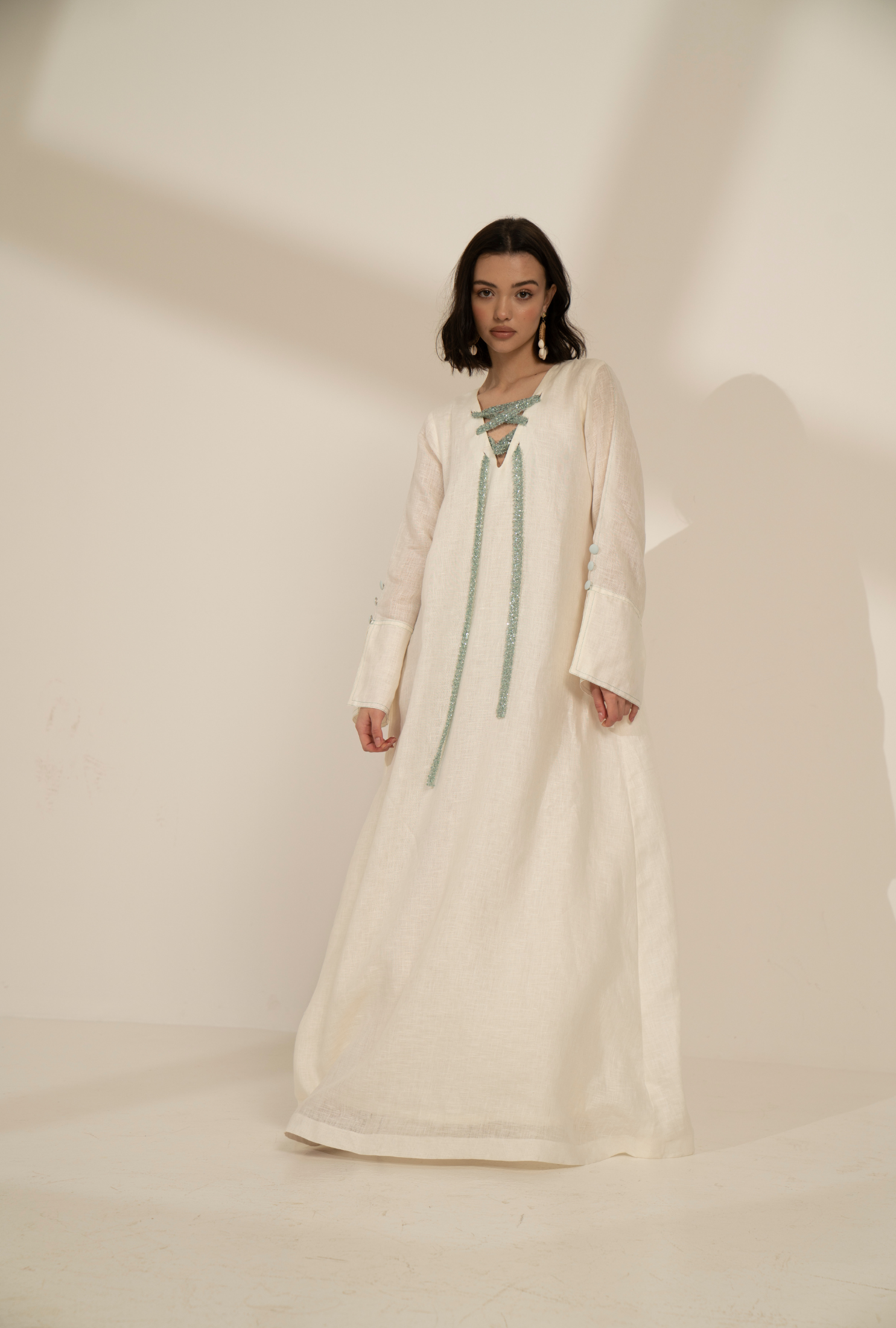 Lace-up linen Kaftan