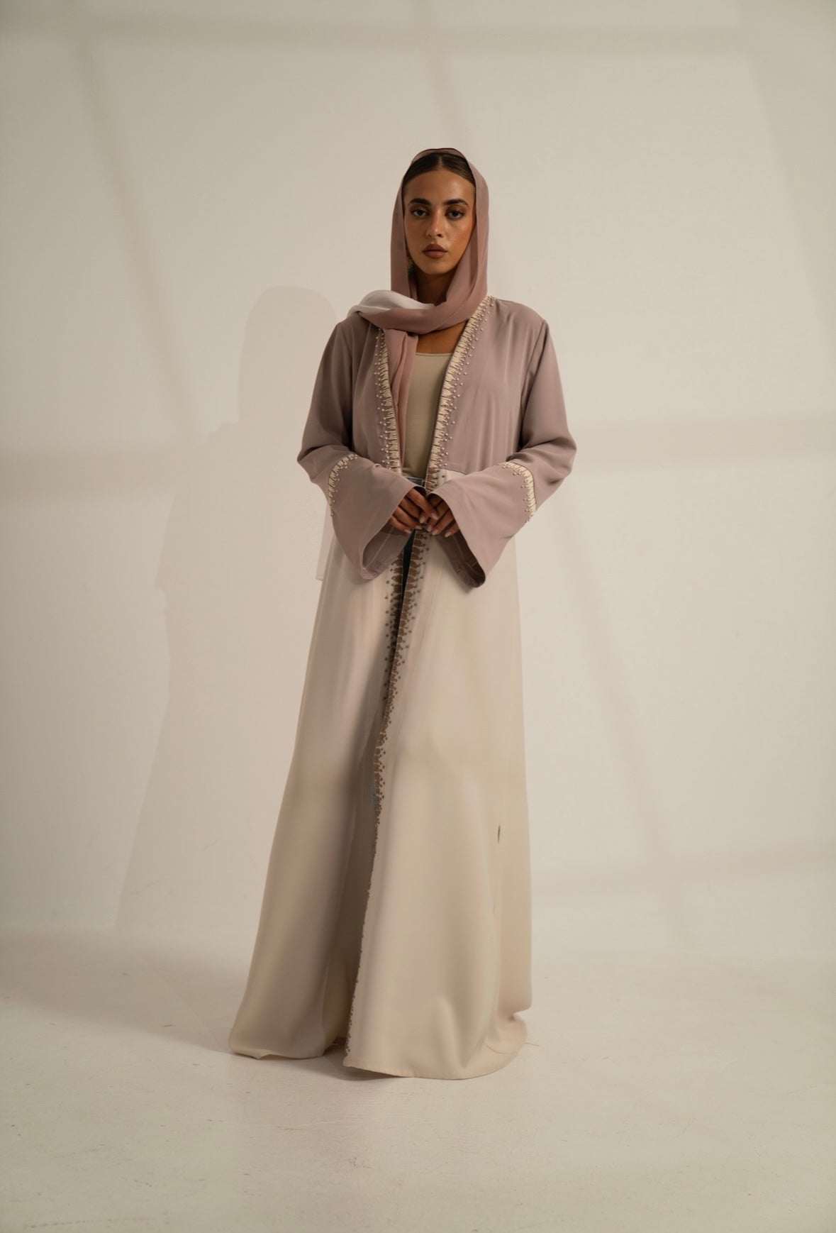 Dual-tone abaya