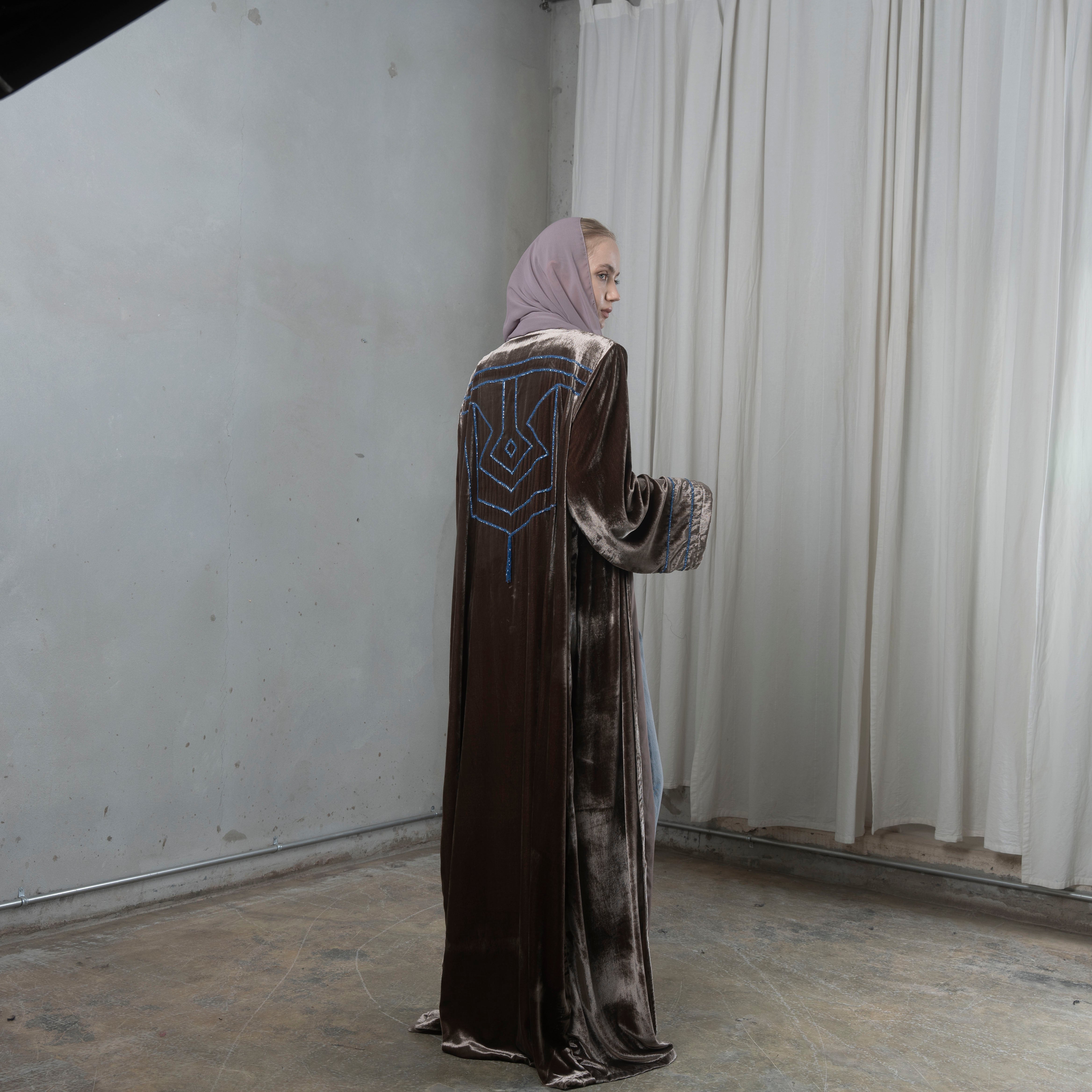 Velvet Dream Abaya